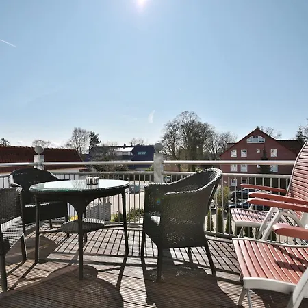 Strandallee 150a 3 *