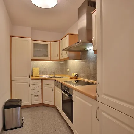 Strandallee 150a 3 Apartment *