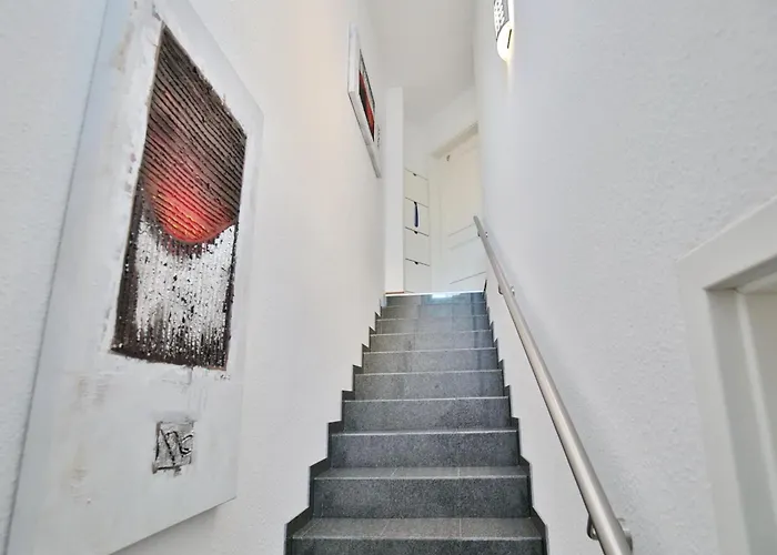 Strandallee 150a 3 *