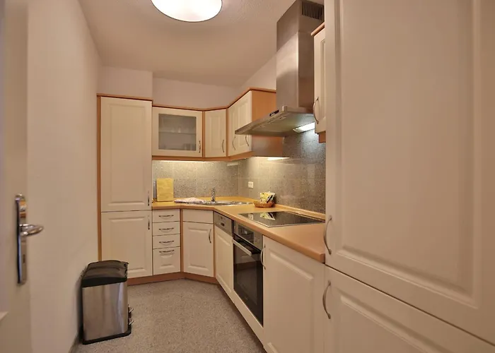 Strandallee 150a 3 Apartment *