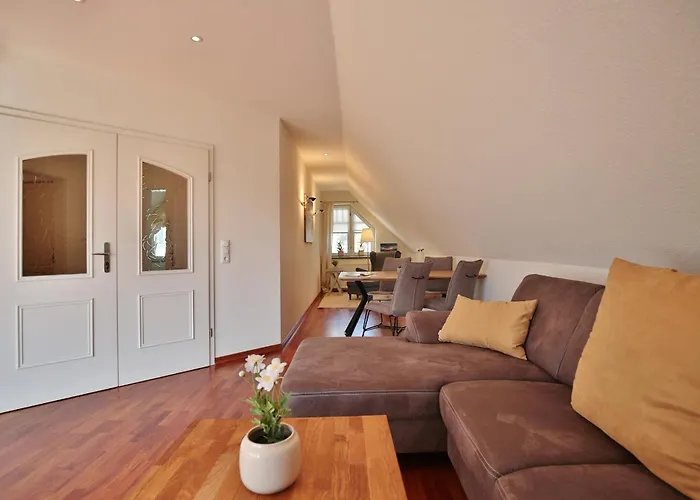 Strandallee 150a 3 *